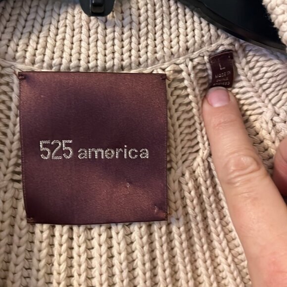 525 America EUC tan sweater size L - Picture 5 of 5